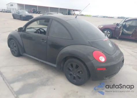 2009 Volkswagen New Beetle 2.5L from USA, damaged, VIN 3VWPW31C59M507135